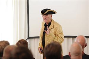 Vortragspause im Garten Vortragspause im Garten