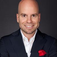 timtaxis-portrait_1 timtaxis-portrait_1